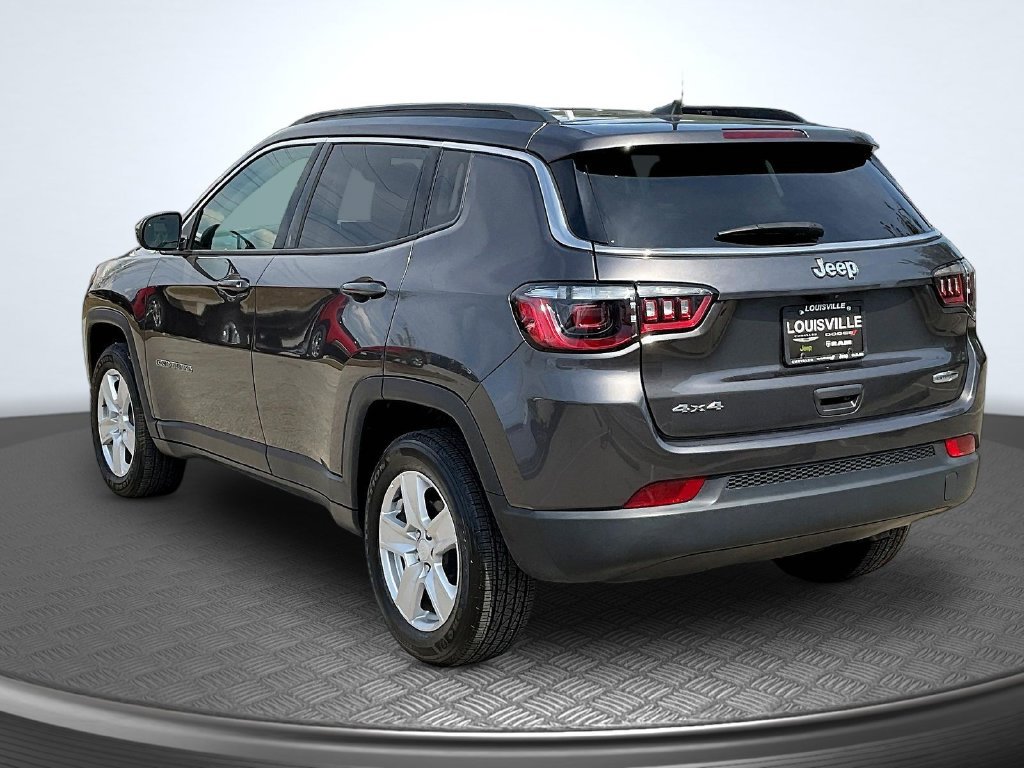 Used 2022 Jeep Compass Latitude w/ Convenience Group AWD/4WD image 5
