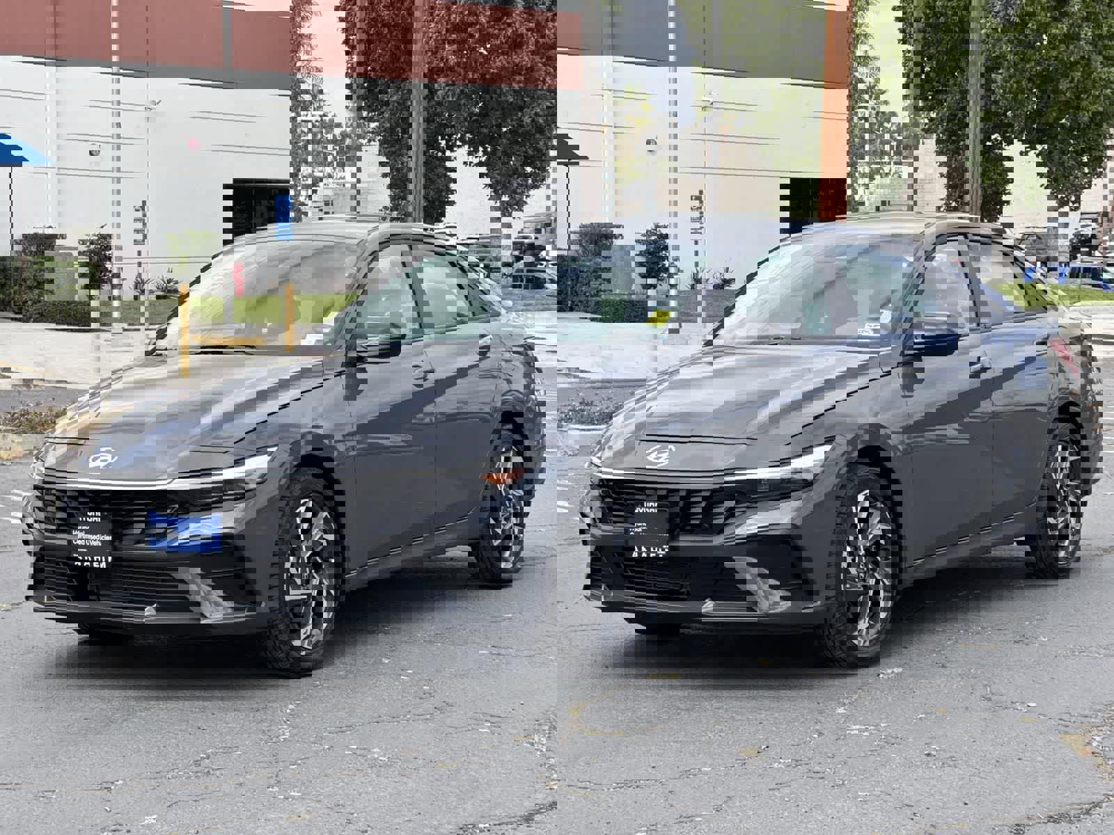 Certified 2025 Hyundai Elantra Sport image 6