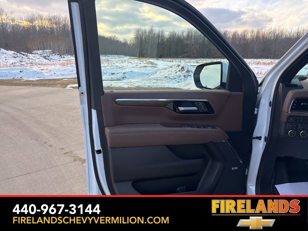 New 2026 Chevrolet Tahoe High Country w/ LPO, Illumination Package image 13