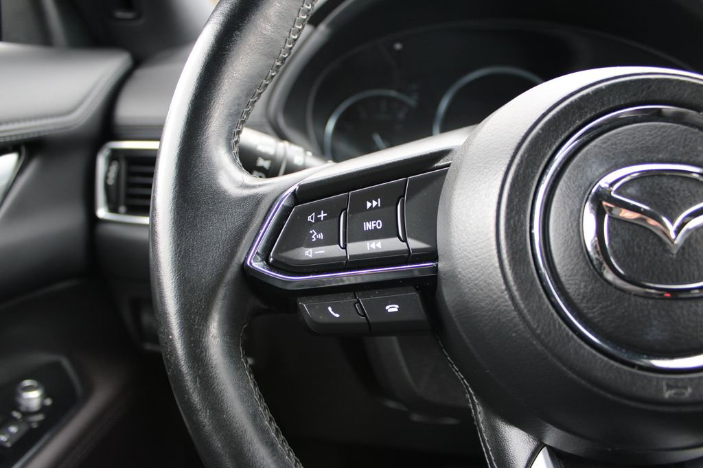 Used 2019 MAZDA CX-5 Signature image 17