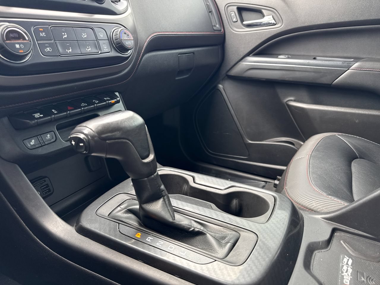 Used 2019 GMC Canyon All Terrain w/ Trailering Package AWD/4WD image 24