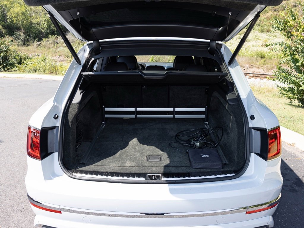 Used 2020 Bentley Bentayga Speed image 47