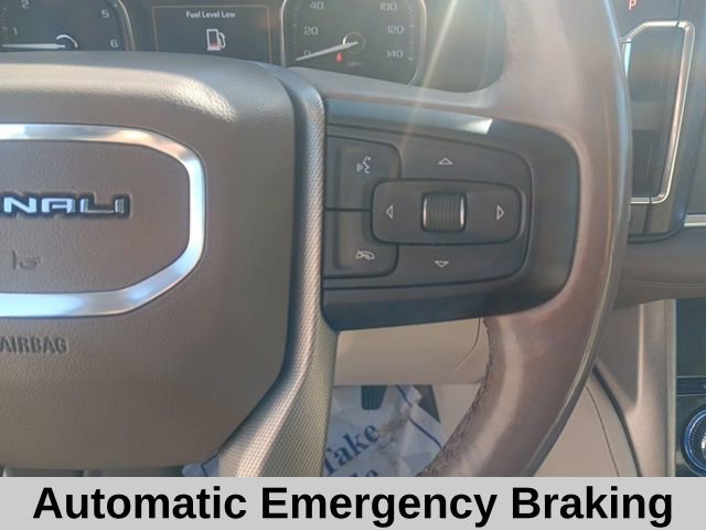 Used 2021 GMC Yukon XL Denali w/ LPO, Illumination Package image 12