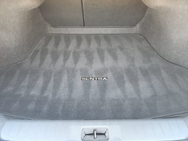 Used 2025 Nissan Sentra SV FWD image 28
