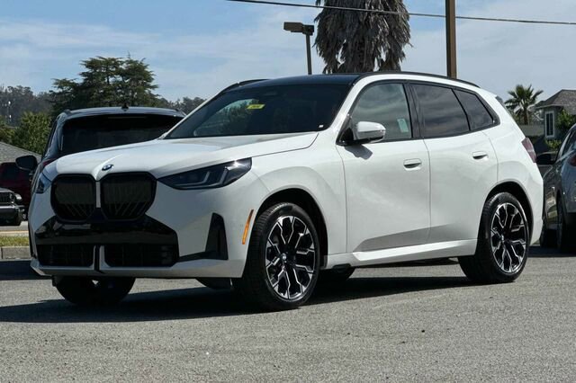 Used 2025 BMW X3 xDrive30i w/ M Sport Package AWD/4WD image 8