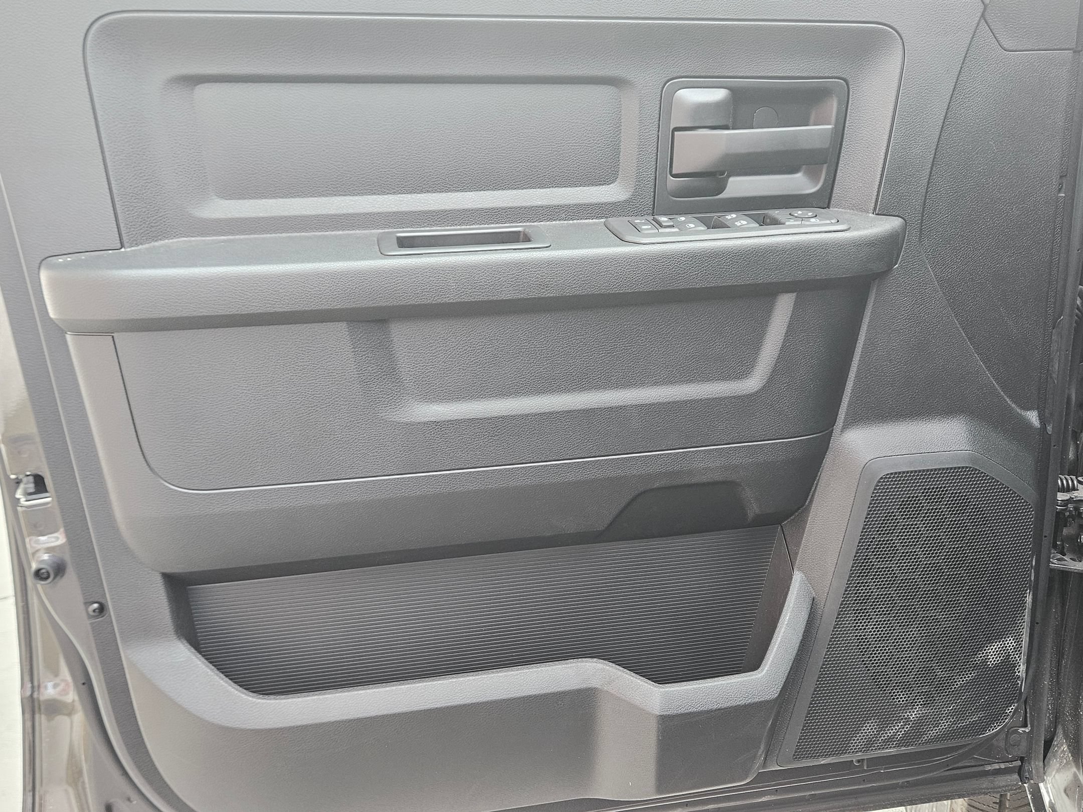 New 2026 RAM 2500 Tradesman AWD/4WD image 15