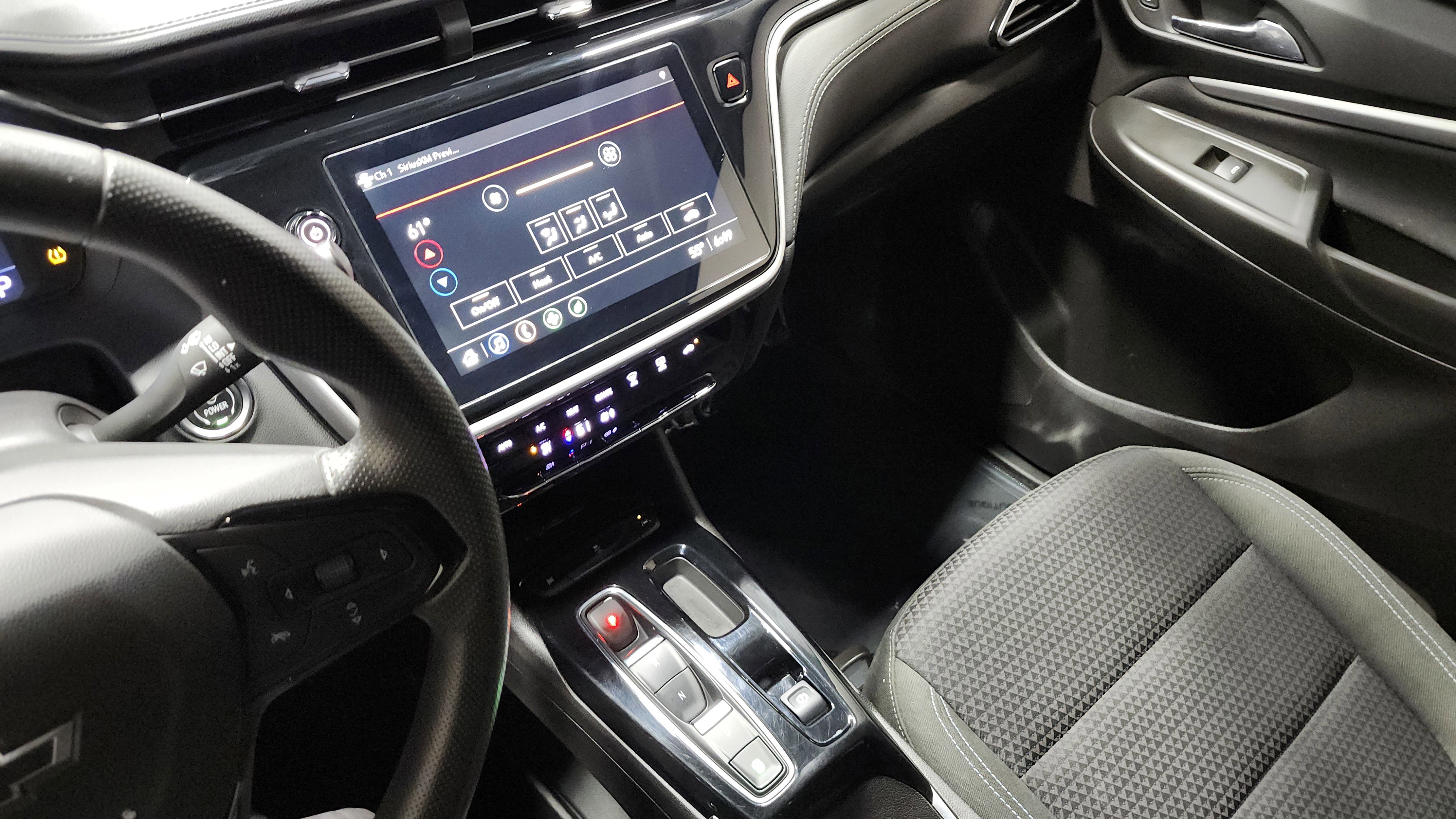 Used 2023 Chevrolet Bolt EUV LT w/ Driver Confidence Package image 26