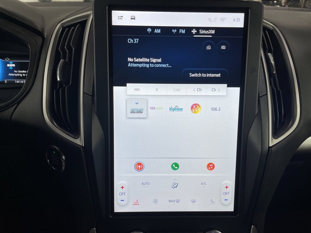 Used 2023 Ford Edge SEL image 20