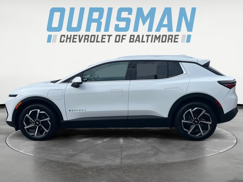 Used 2026 Chevrolet Equinox EV LT FWD image 3