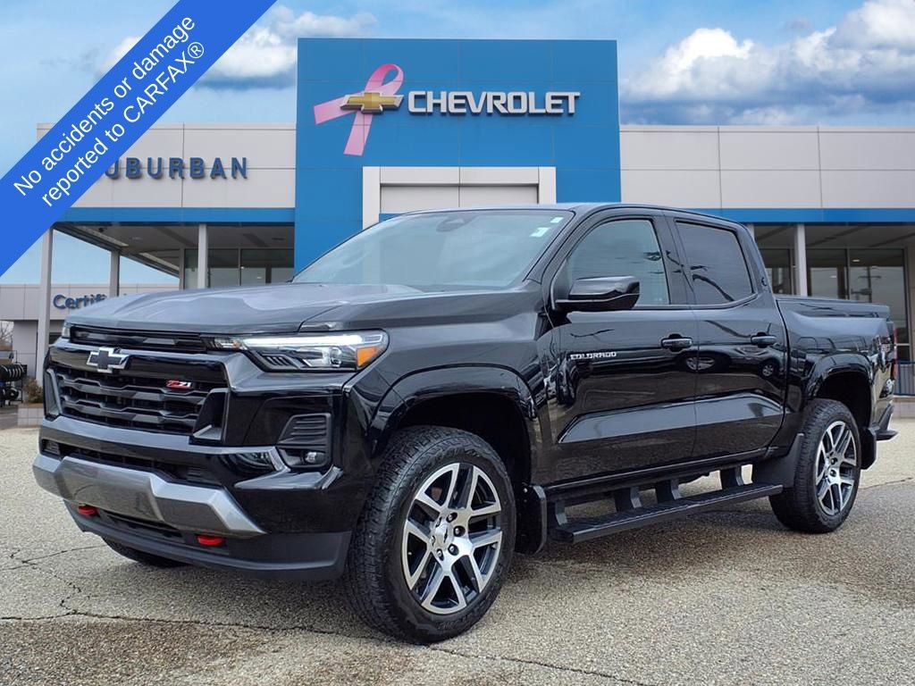 Used 2023 Chevrolet Colorado Z71 w/ Z71 Convenience Package 2