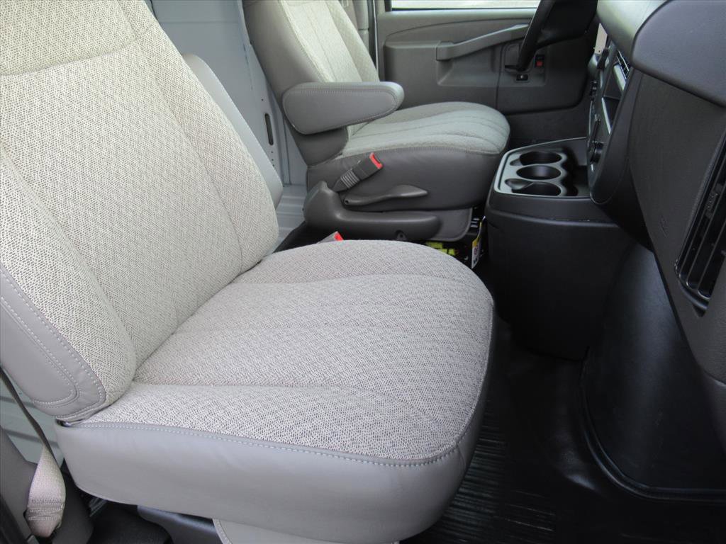 New 2025 Chevrolet Express 3500 Extended w/ Driver Convenience Package RWD image 9