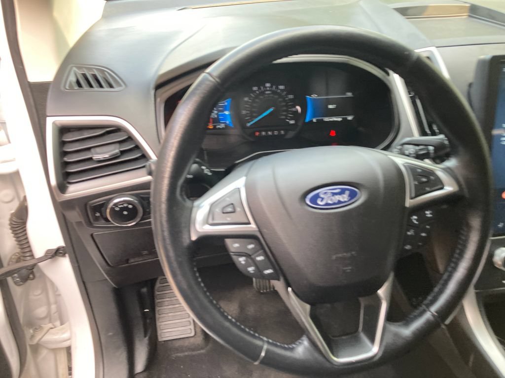 Used 2023 Ford Edge SEL AWD/4WD image 18