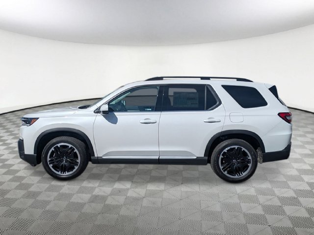 New 2026 Honda Pilot Touring image 3