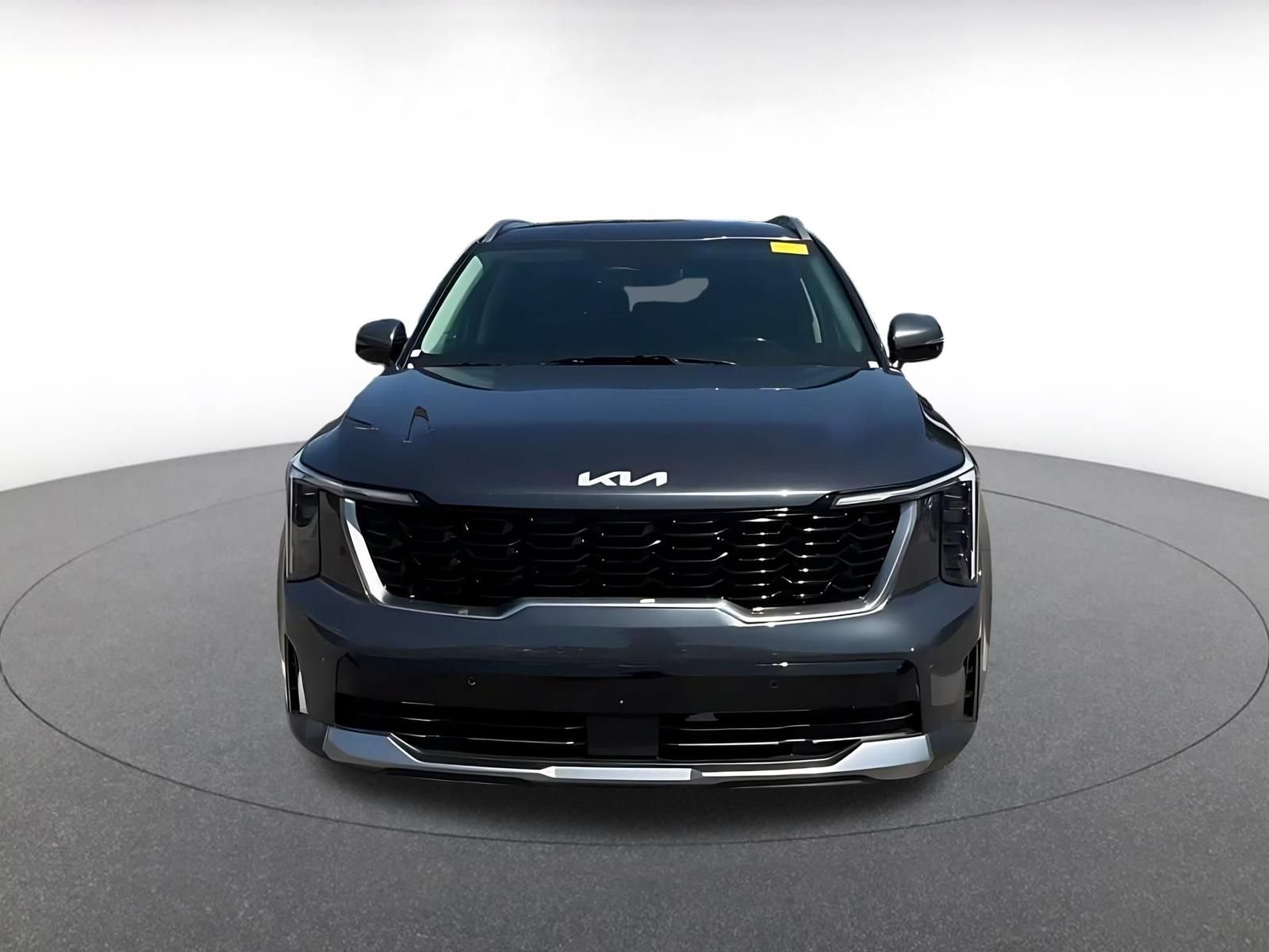 Used 2024 Kia Sorento S FWD image 4