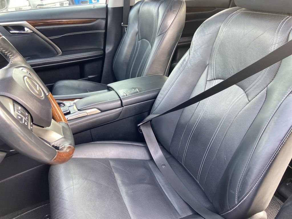 Used 2018 Lexus RX 350 FWD w/ Premium Package image 16