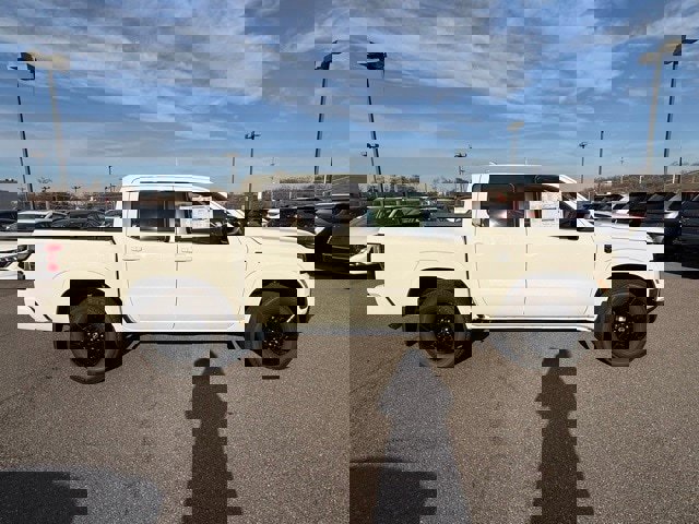 New 2026 Nissan Frontier SV w/ All-Weather Content Package image 4