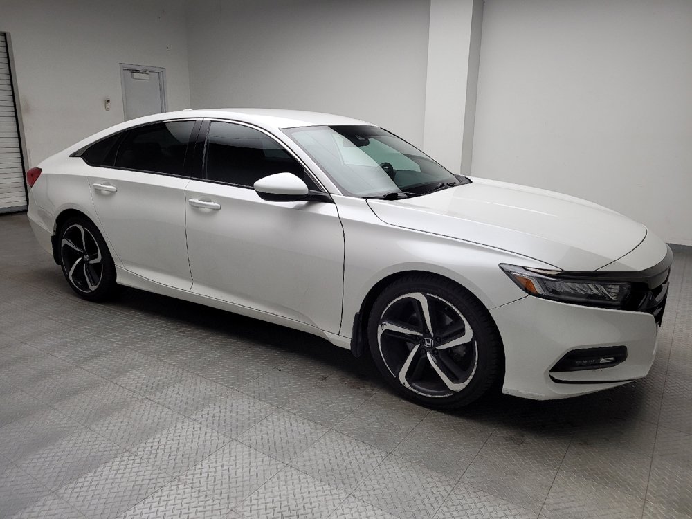 Used 2018 Honda Accord Sport image 11