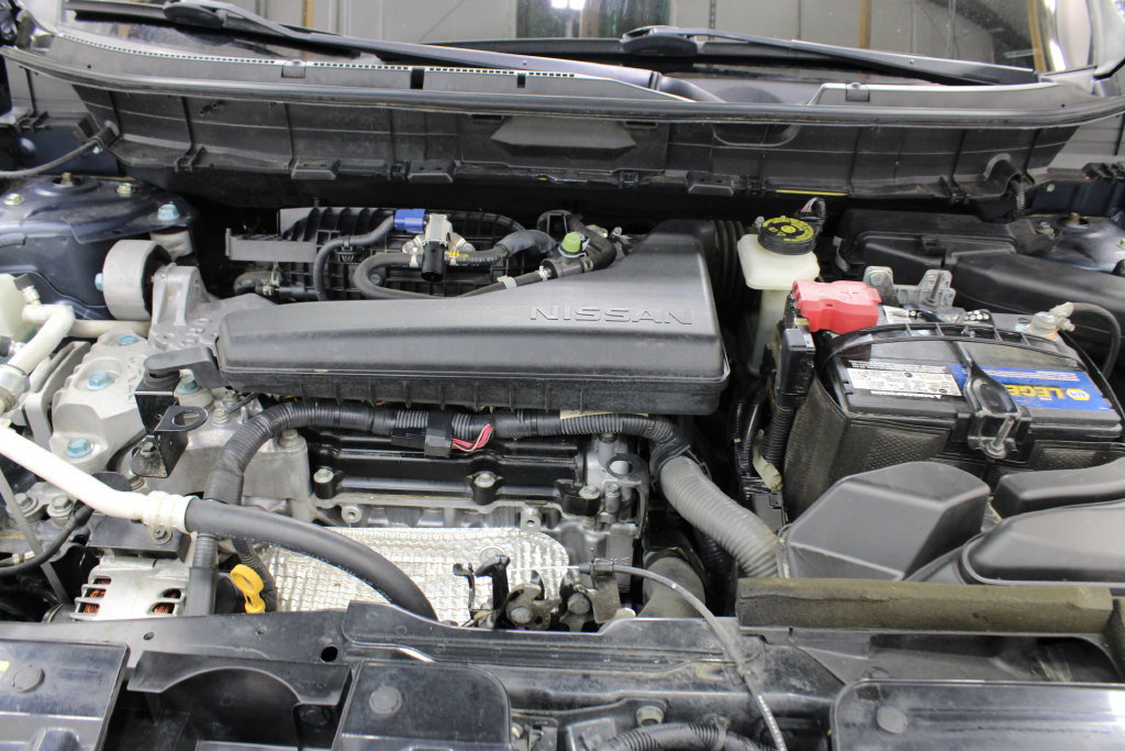 Used 2016 Nissan Rogue SL FWD image 32