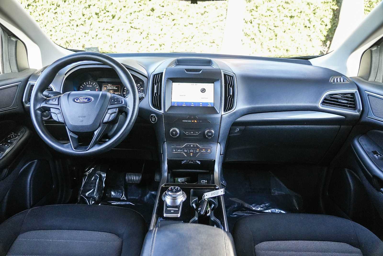 Used 2020 Ford Edge SE w/ Cargo Accessory Package AWD/4WD image 12