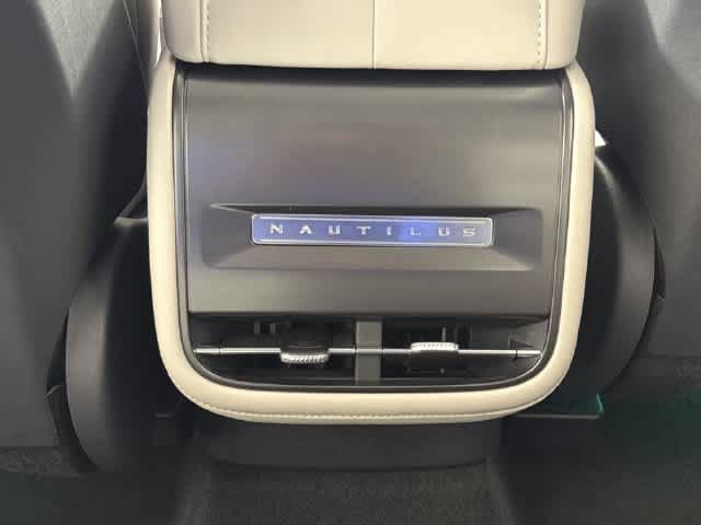 New 2026 Lincoln Nautilus Premier AWD/4WD image 20