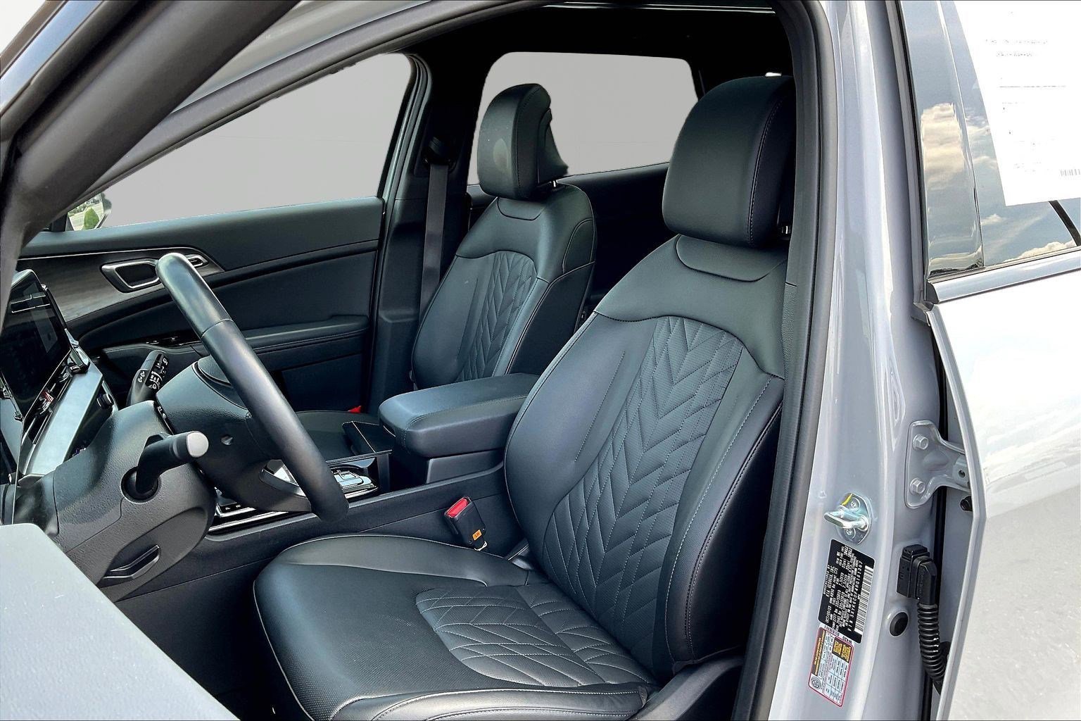 Used 2024 Kia Sportage X-Line w/ X-Line Premium Package image 21