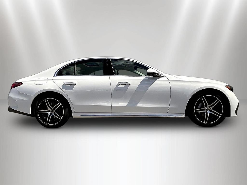 Used 2026 Mercedes-Benz E 350 Sedan image 4