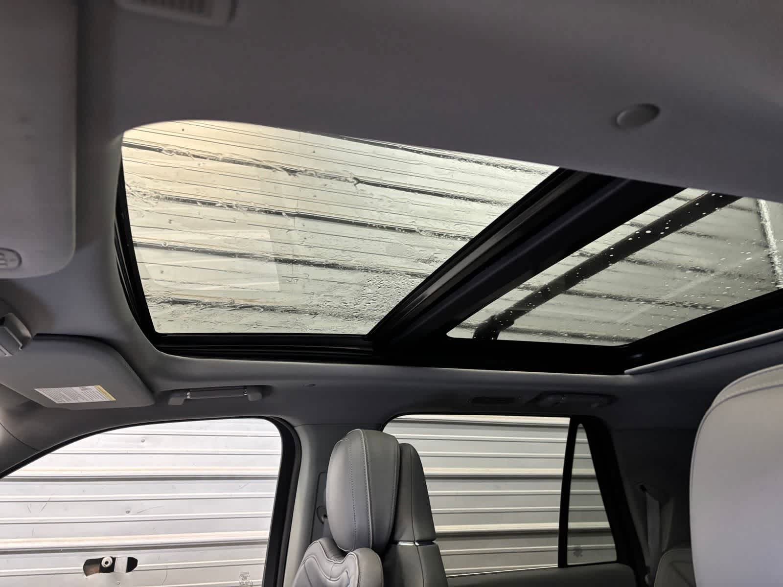 Used 2019 Lincoln Navigator L Reserve AWD/4WD image 20