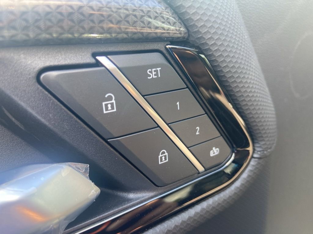 New 2026 Chevrolet Silverado 1500 ZR2 image 9