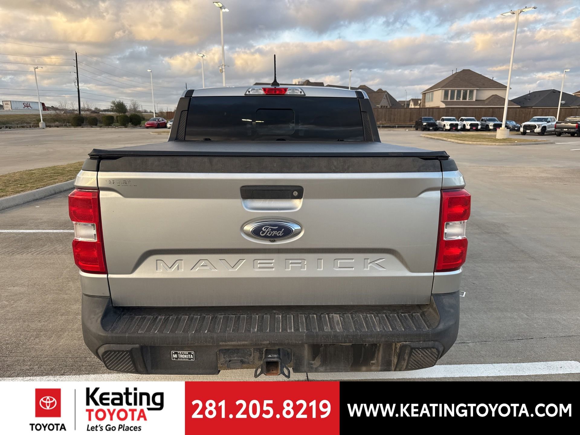 Used 2022 Ford Maverick Lariat image 6