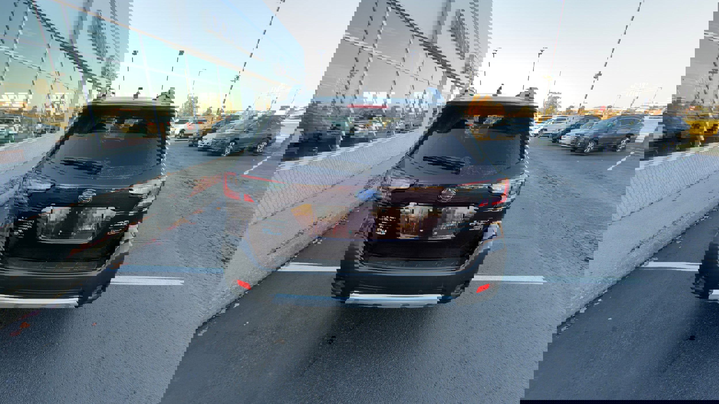 Used 2025 Subaru Outback Touring image 4