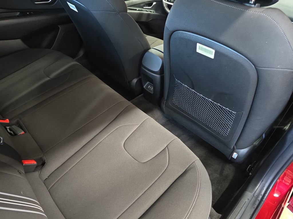 Certified 2024 Hyundai Elantra SEL w/ Convenience Package FWD image 12