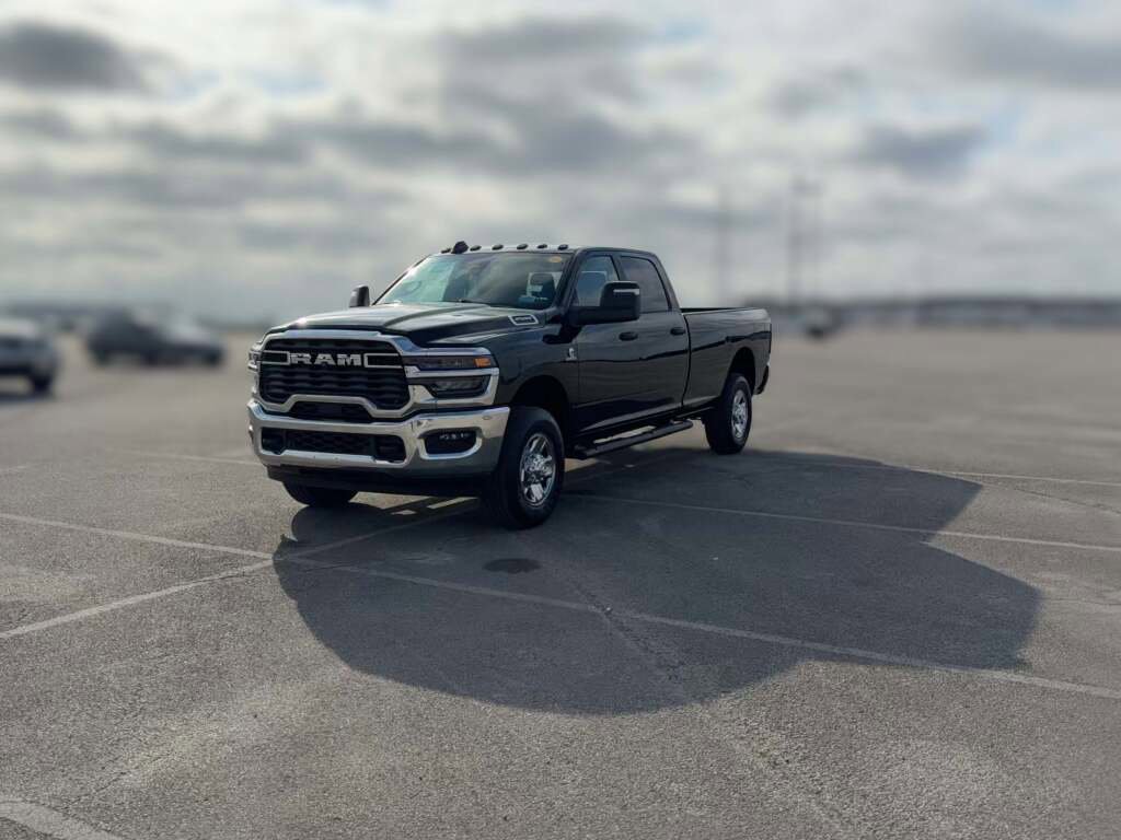 New 2026 RAM 2500 Tradesman image 3