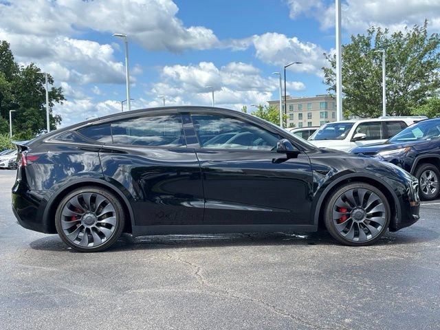 Used 2023 Tesla Model Y Performance AWD/4WD image 13