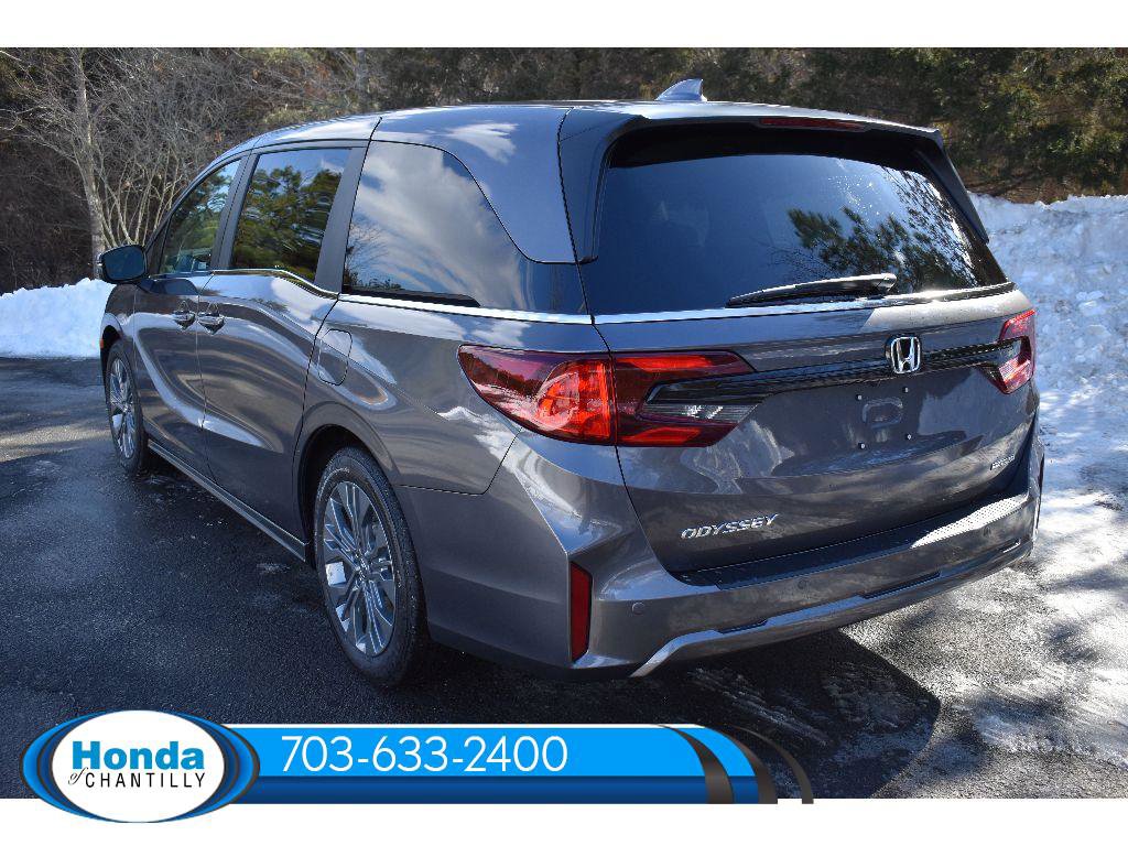 New 2026 Honda Odyssey Touring image 5