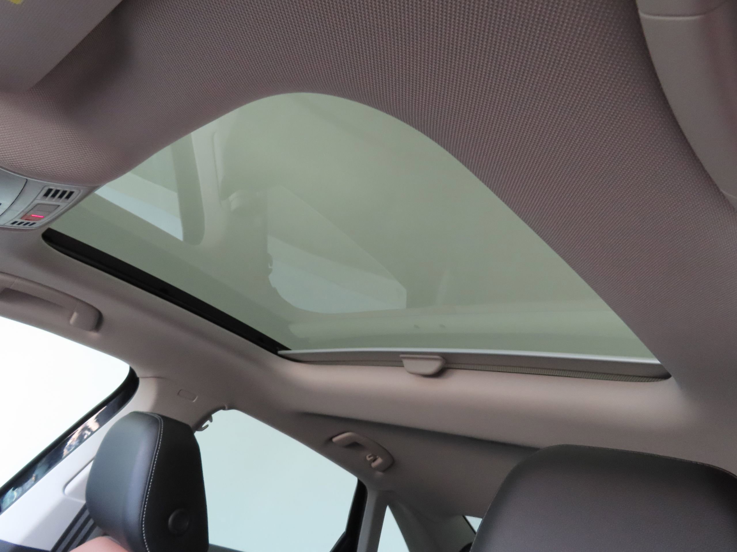 New 2026 Volkswagen Jetta SEL image 21