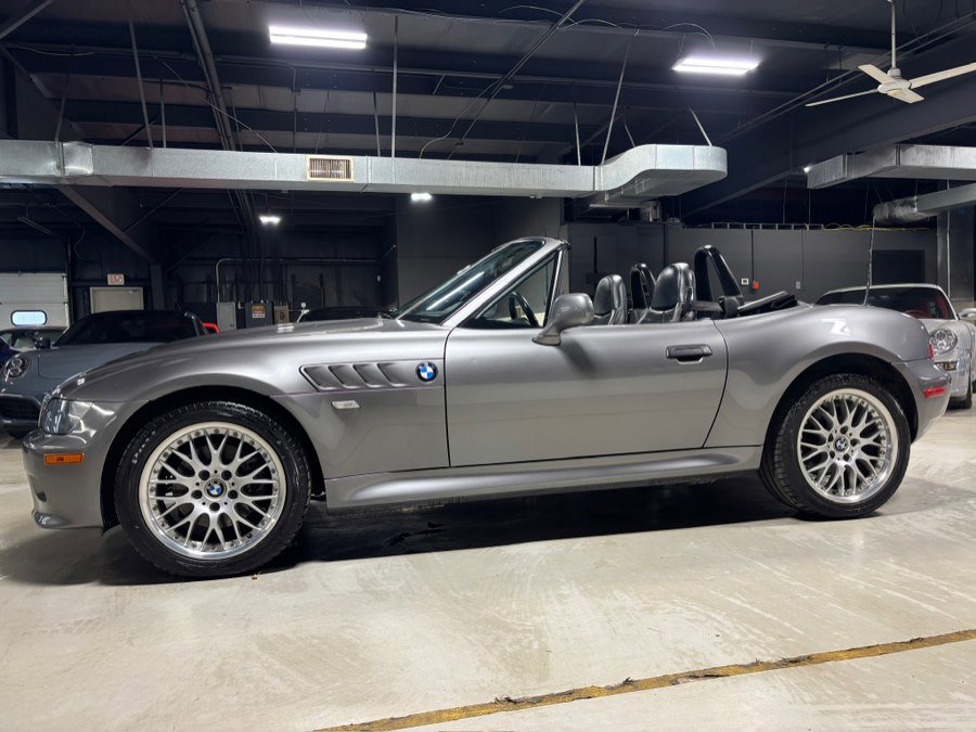 Used 2002 BMW Z3 3.0i RWD image 13