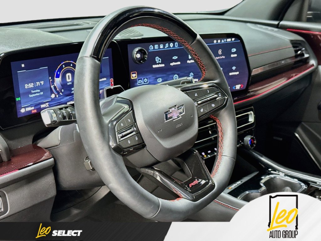 Used 2026 Chevrolet Traverse RS AWD/4WD image 14