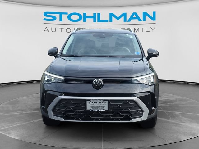 Used 2026 Volkswagen Taos SE AWD/4WD image 2