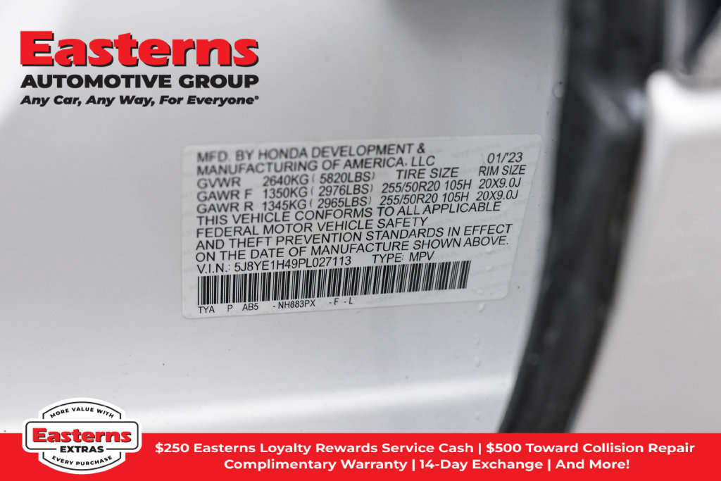 Used 2023 Acura MDX w/ Technology Package AWD/4WD image 40