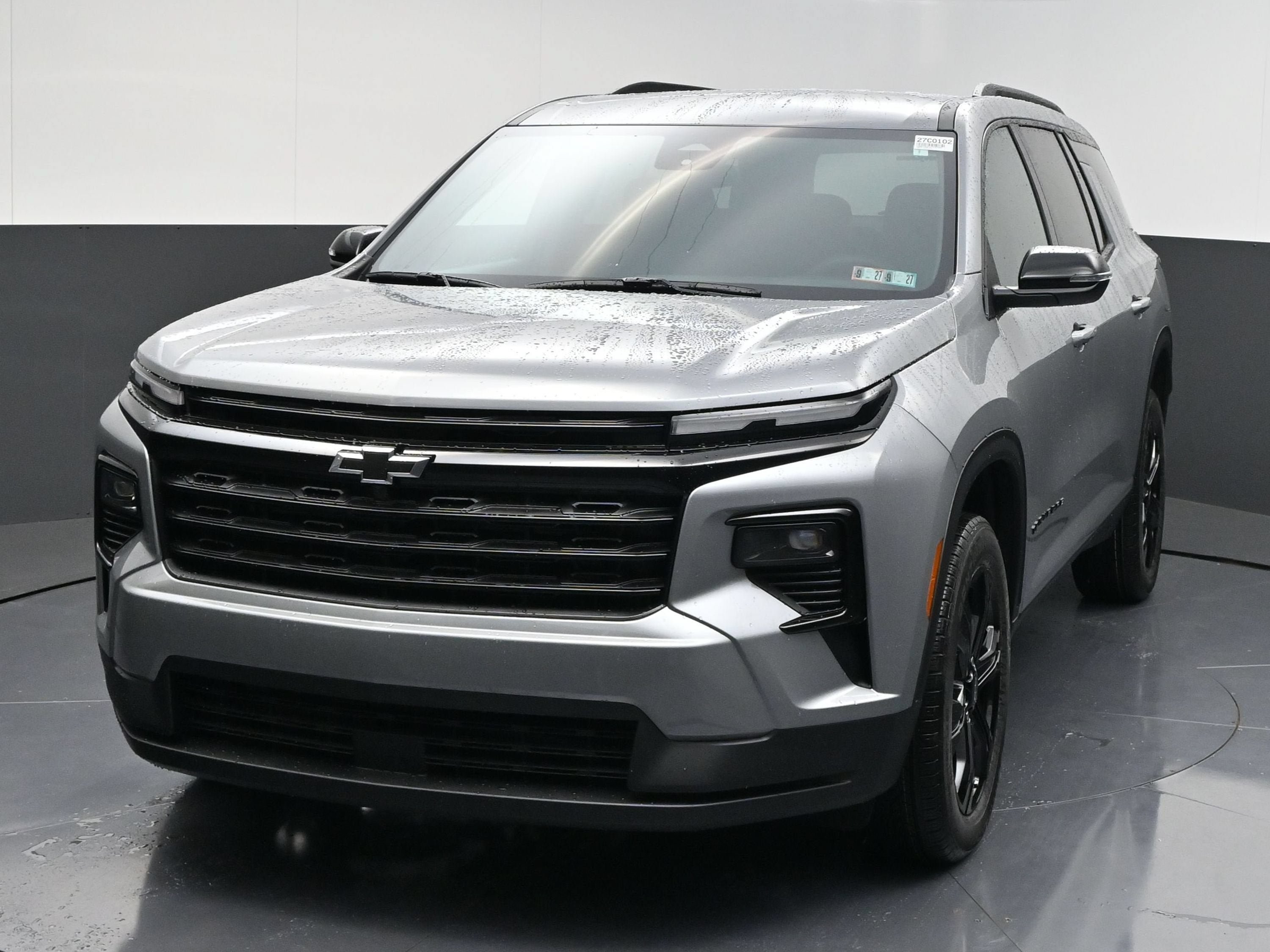 New 2027 Chevrolet Traverse LT w/ Midnight/Sport Edition AWD/4WD image 4
