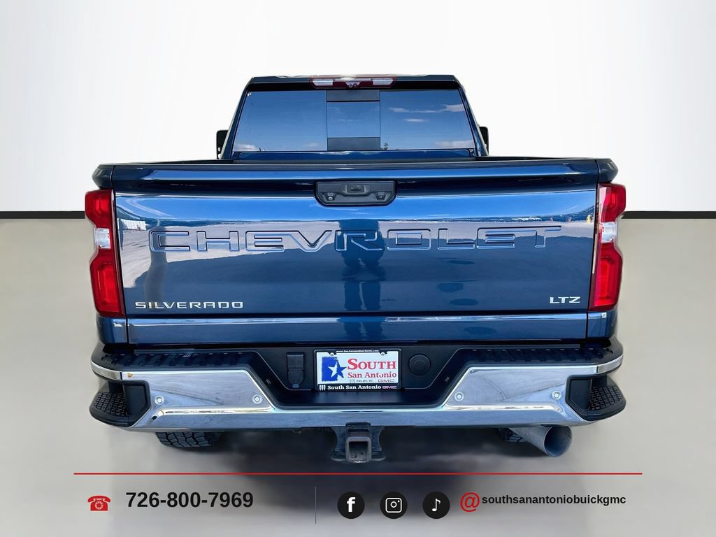 Certified 2022 Chevrolet Silverado 2500 LTZ w/ LTZ Premium Package AWD/4WD image 7