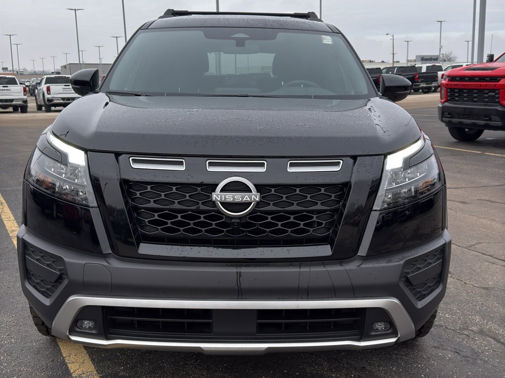 Certified 2025 Nissan Pathfinder Rock Creek image 3