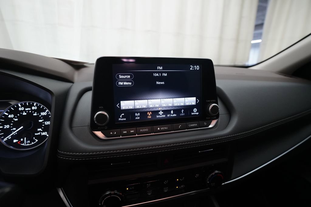 Certified 2023 Nissan Rogue S image 7