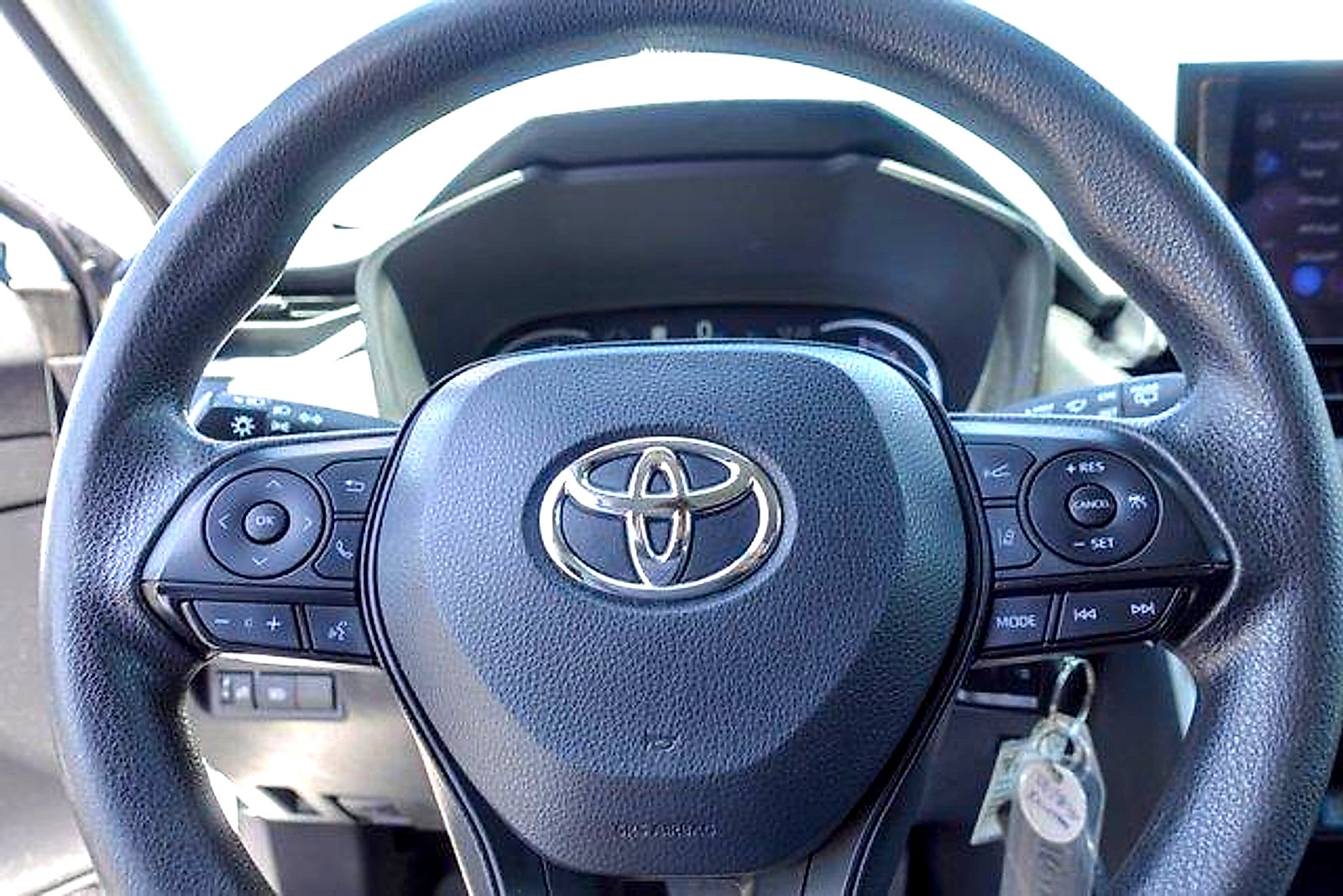 Certified 2024 Toyota RAV4 LE AWD/4WD image 12