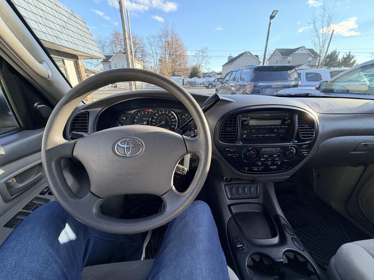 Used 2005 Toyota Sequoia SR5 image 55