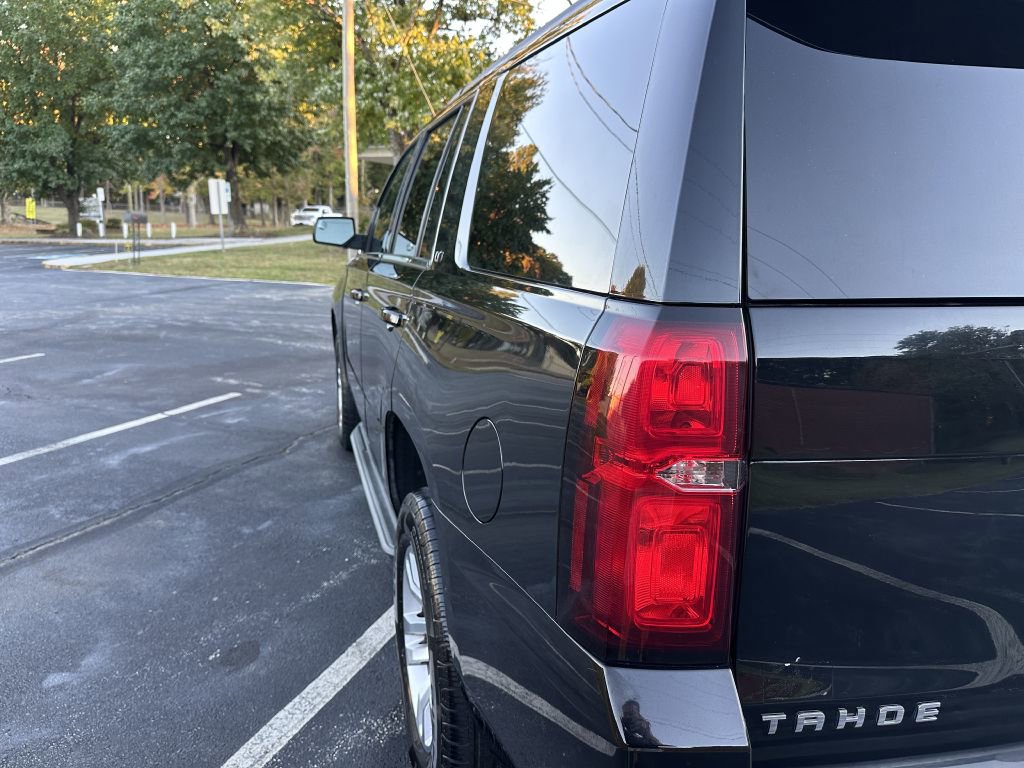 Used 2017 Chevrolet Tahoe LT image 5