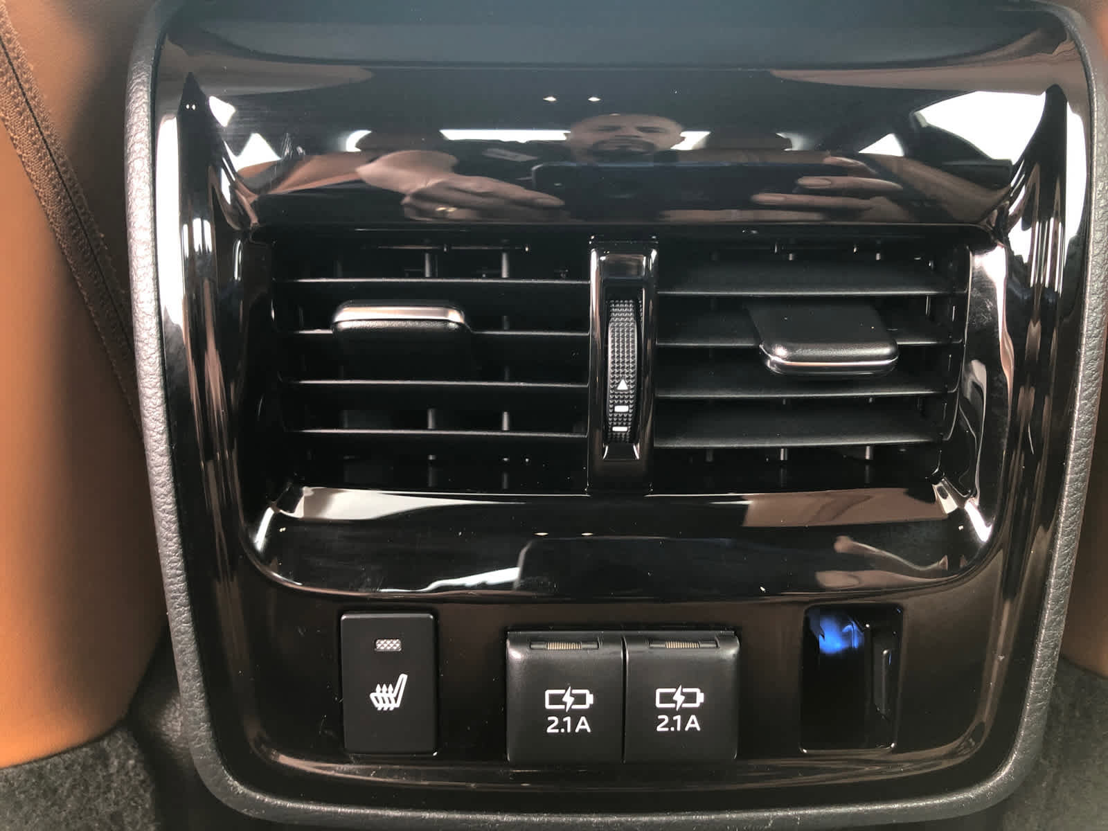 Used 2019 Toyota Avalon Limited image 20