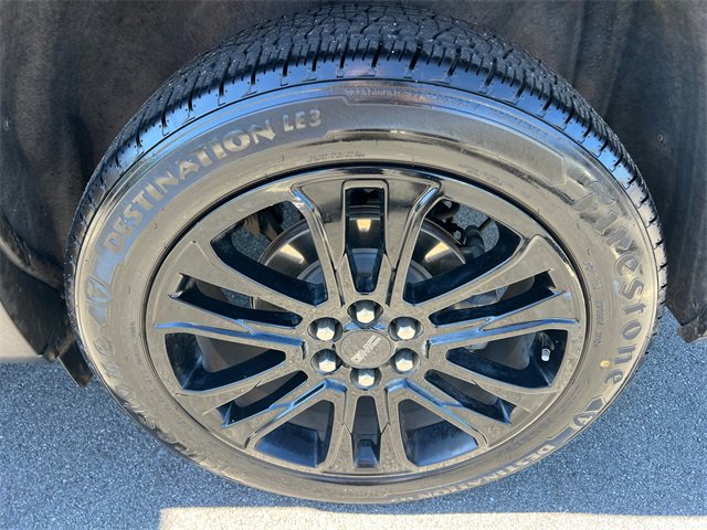 Used 2023 GMC Acadia SLE w/ Driver Convenience Package image 20