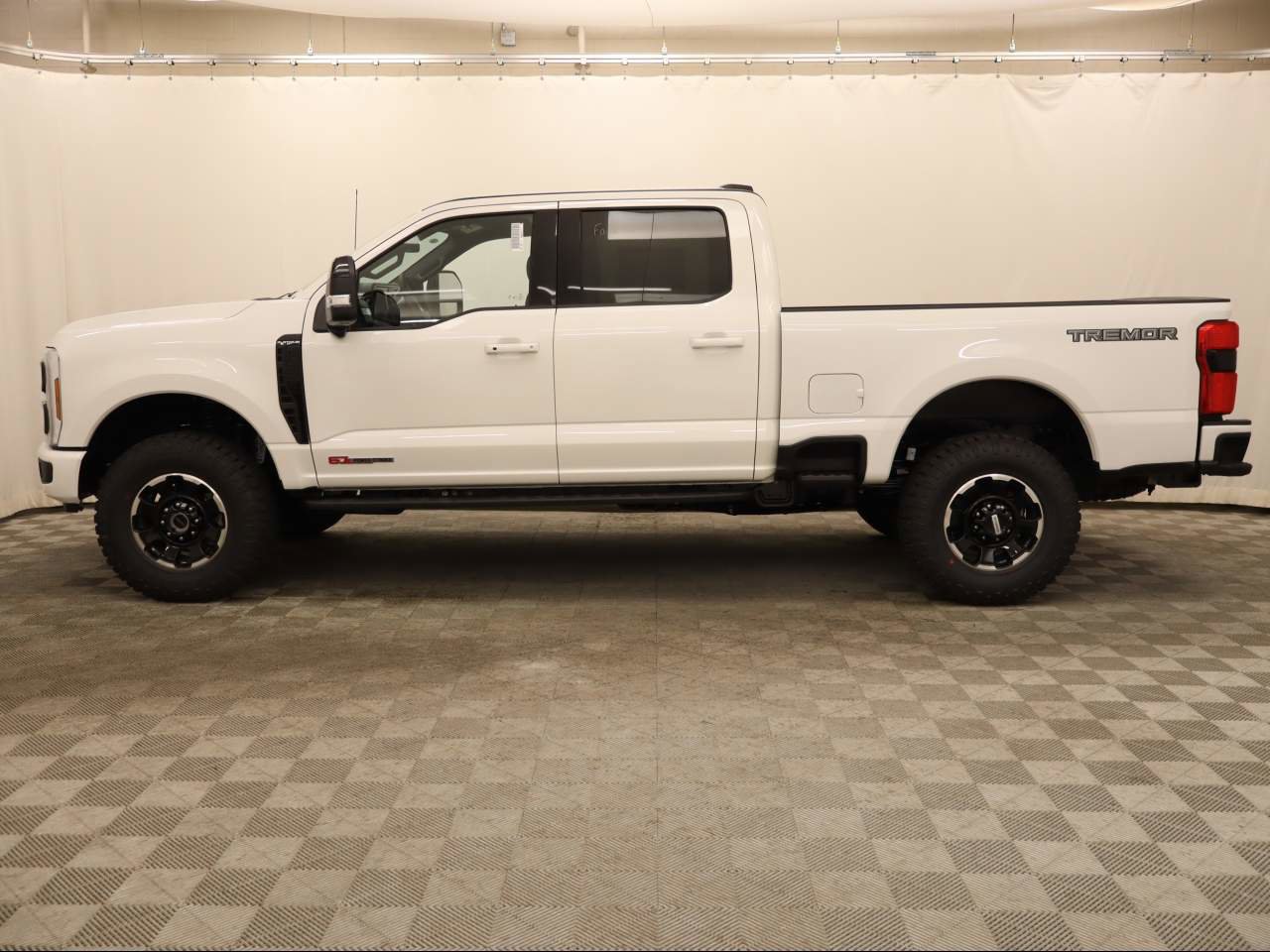 New 2026 Ford F350 Platinum image 2