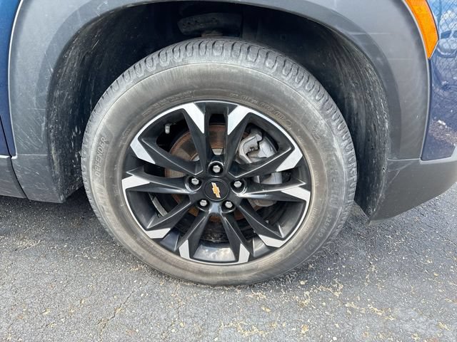 Used 2021 Chevrolet TrailBlazer LT w/ Convenience Package FWD image 5